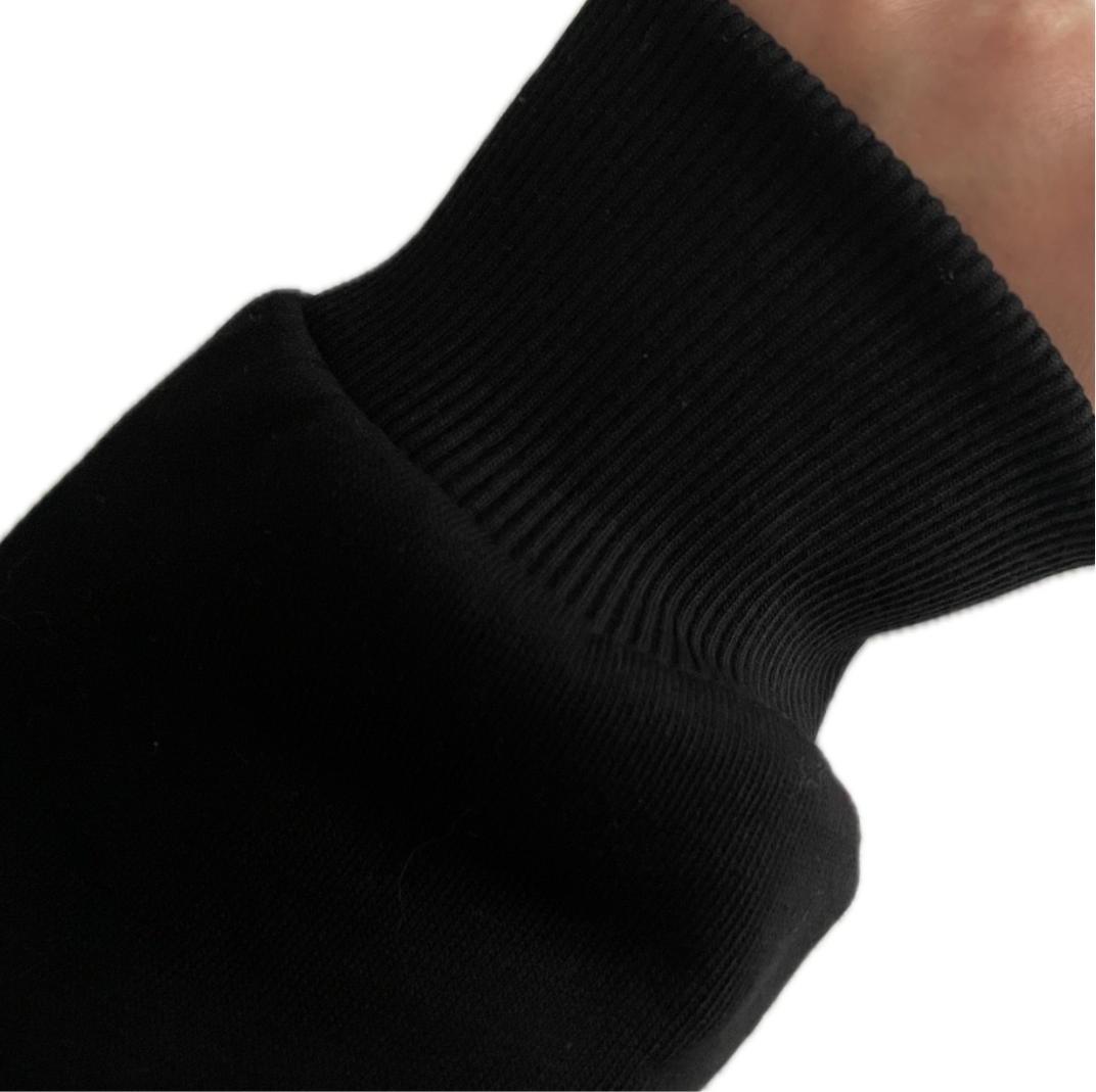 Geripptes Ärmel-Bündchen vom Premium Oversized Hoodie 