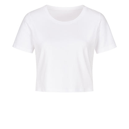 Cropped T-Shirt in weiß mit TRAVEL MORE WORRY LESS Design-Aufdruck